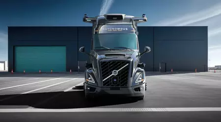 Volvo and Aurora unveil Volvo VNL's first self-driving truck at ACT Expo in Las Vegas