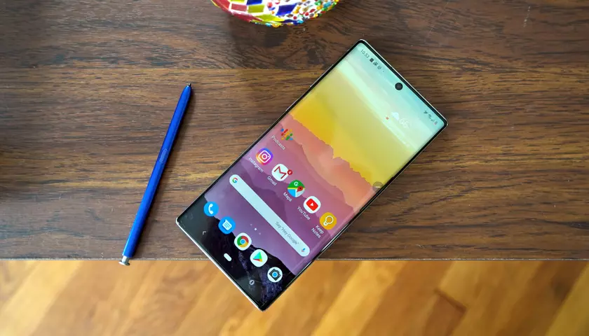 «Извините, поклонники, Galaxy Note мертва»: Samsung намекает на закрытие серии Galaxy Note