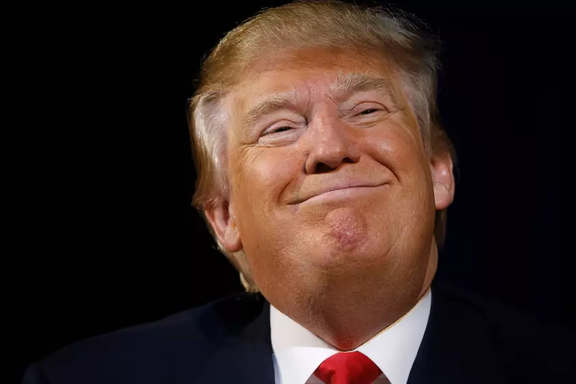 Маск все-таки разблокировал аккаунт Дональда Трампа в Twitter