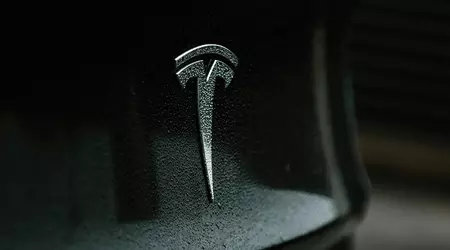 Tesla has had its worst day on the stock market since 2020: shares down 15 per cent
