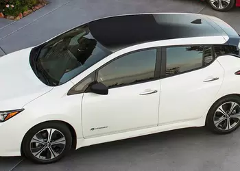 Хакеры взломали Nissan Leaf — подслушивали водителей и полностью перехватили контроль над автомобилем