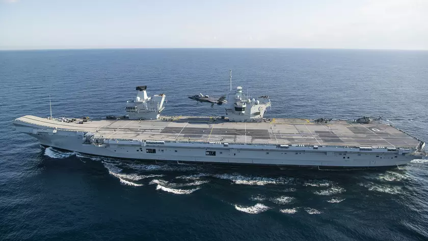 Инновации на плаву: авианосец HMS Prince of Wales (R09)
