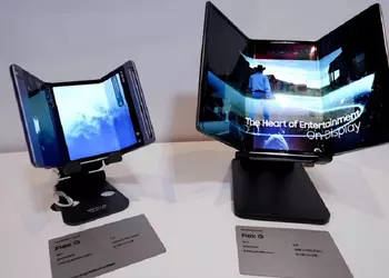 An insider has revealed when Samsung will unveil its first triple folding smartphone