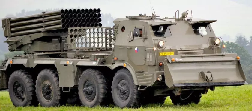 ВСУ показали RM-70 Vampire – модернизированная РСЗО стоимостью $165 000, которая выпускает 40 реактивных снарядов за 20 секунд