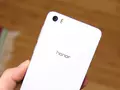 post_big/Honor-6-Back.jpg