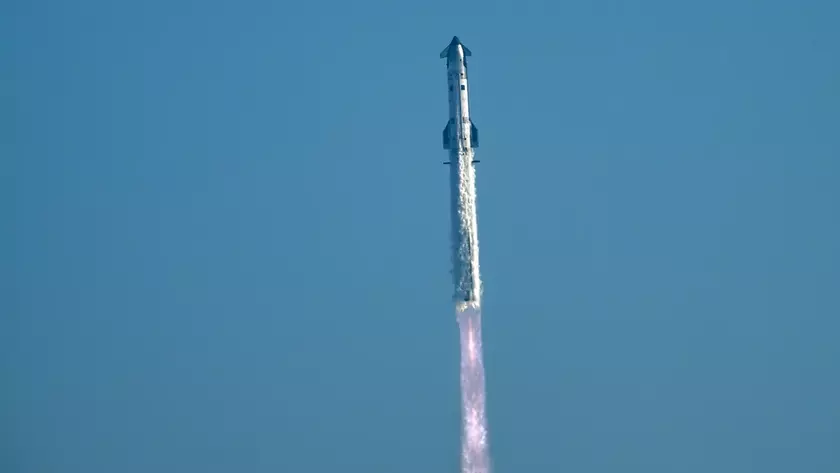 Starship V3 устанавливает новые горизонты с успешным суборбитальным тестом