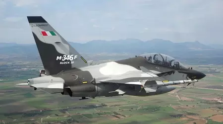 Австрія замовила в Італії 12 новітніх бойових літаків M-346