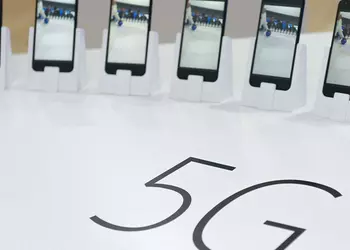Huawei promises to release its first 5G smartphone in the second half of 2019