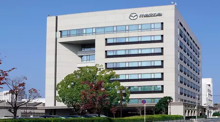 Mazda побудує в Японії завод із виробництва циліндричних літій-іонних акумуляторів Panasonic