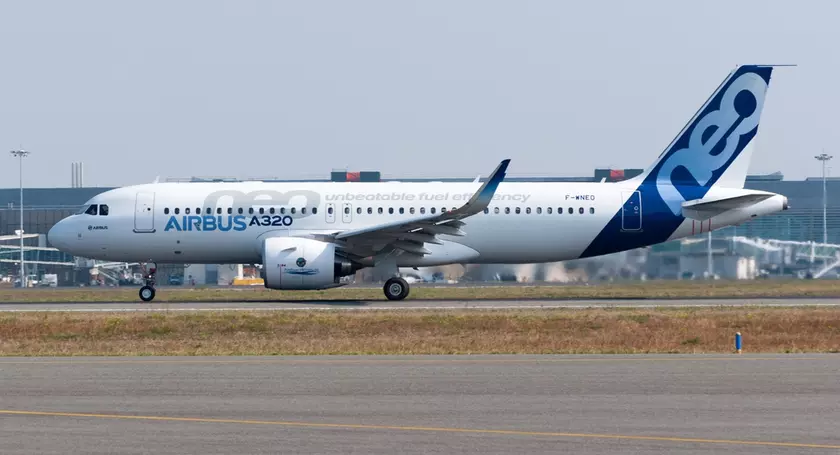 Самолет Airbus A320neo авиакомпании China Southern