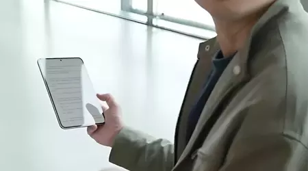 Oppo Pad Mini — настільки компактний планшет, що лише трохи більший за смартфон