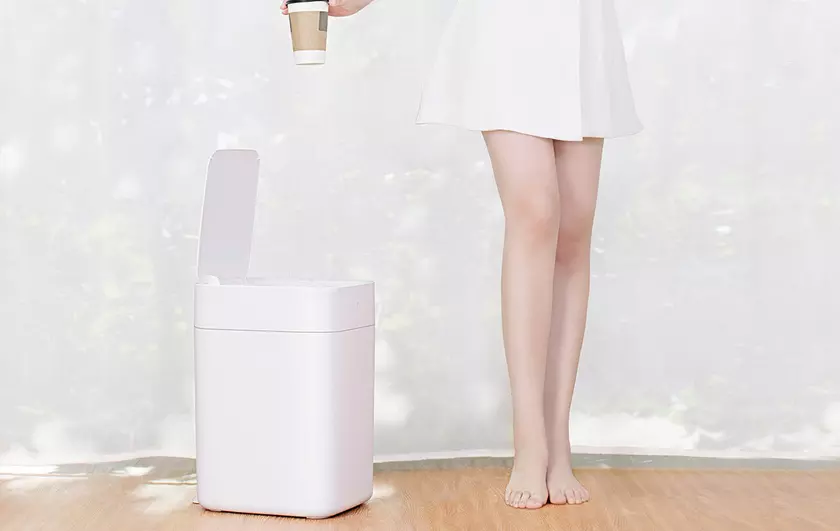 Xiaomi представила «умное» мусорное ведро дешевле $30