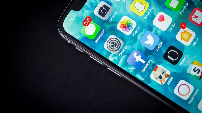 Пользователи iPhone X не могут принимать входящие вызовы