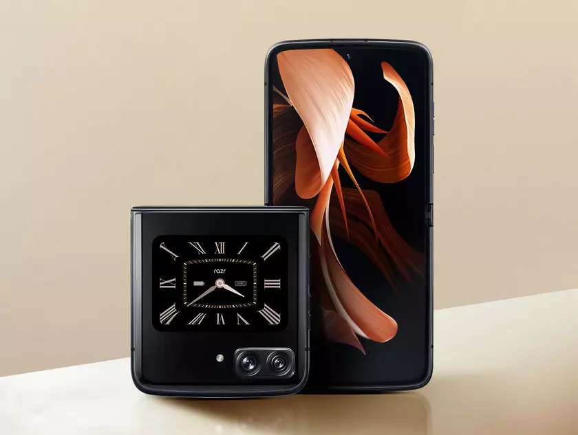 Инсайдер: Motorola выпустит в следующем году два складных смартфона RAZR