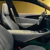 Мініатюра елементів управління Lotus Eletre