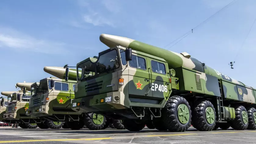 Китай развернул гиперзвуковые баллистические ракеты DF-27 с дальностью 8000 км и скоростью 10 500 км/ч, которые могут обойти противовоздушную оборону США