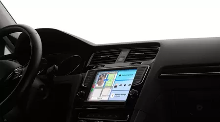 Tesla delays CarPlay launch due to minor iOS 26 issues