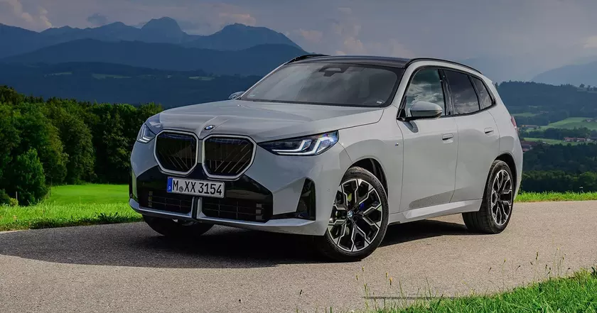 Exploring the Tech Innovations in the Latest BMW X3 Model