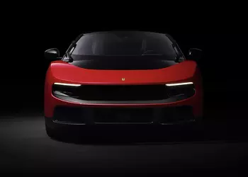 Ferrari Luce и Toblerone: Когда дизайн стал слишком «гладким»