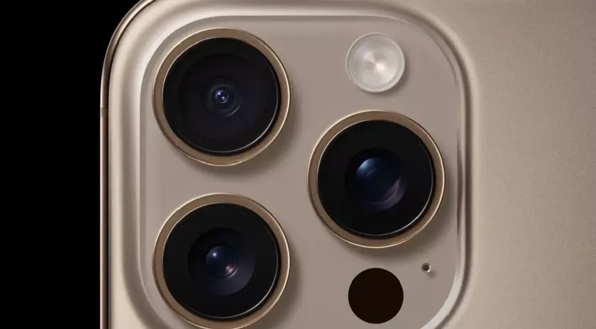 iPhone 16 Pro: что ждет в новом блоке камер?