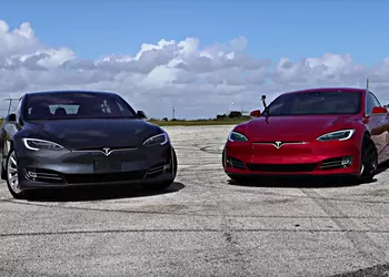 Tesla отзывает более 120 тысяч электромобилей Model S из-за ржавых болтов