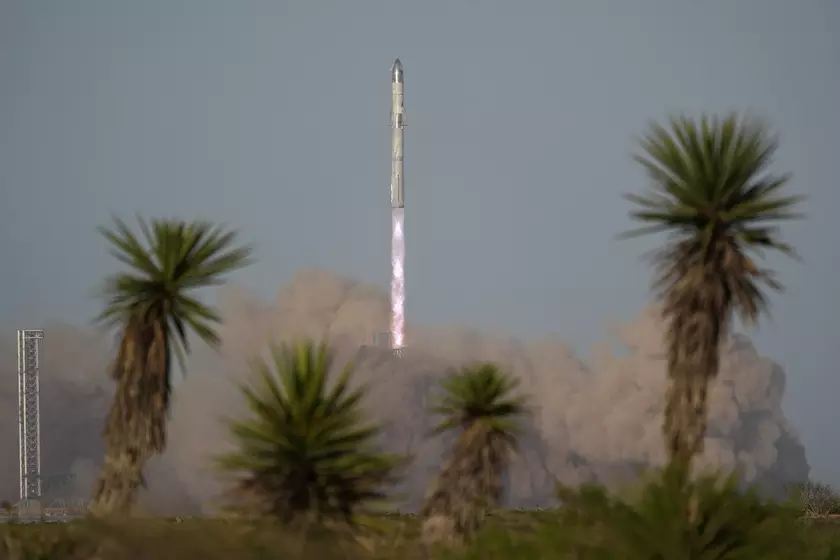 SpaceX Starship готовится к испытательному полету: чего ждать от запуска из Бока-Чика?