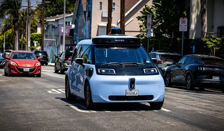 Waymo расширяет флот: китайские роботакси Ojai захватывают дороги США несмотря на «драконовские» пошлины