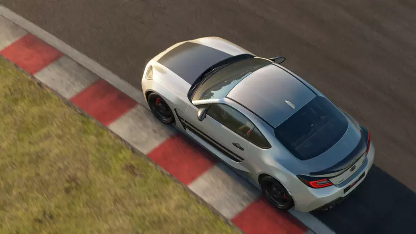Разработчики Assetto Corsa EVO выпустили обновление для игры, которое вносит значительные улучшения для производительности и исправления ошибок
