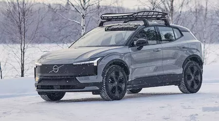 La Volvo EX30 est la première voiture électrique Volvo à avoir une version Cross Country.