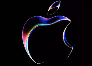Bloomberg named the most likely date of iPhone 17 presentation