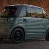 Side view of the Citroën Type Ami