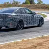 Прев'ю камуфльованого седана BMW M350 xDrive 16