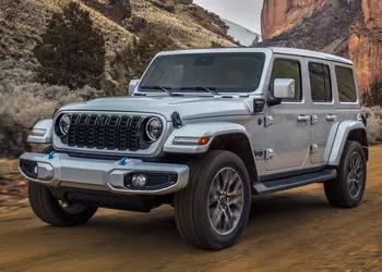 Jeep immobilized Wrangler 4xe SUVs with a failed software update