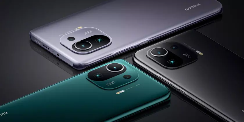Xiaomi Mi 11 Pro уже стоит дешевле, чем Xiaomi 12