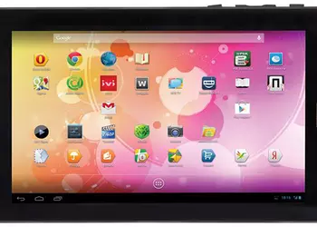7-дюймовый планшет Ritmix RMD-758 с четырехъядерным процессором, 3G и GPS