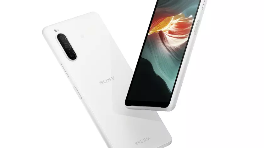 Sony Xperia 10 II: преемник Xperia 10 с вытянутым дисплеем, чипом Snapdragon 665 и тройной камерой