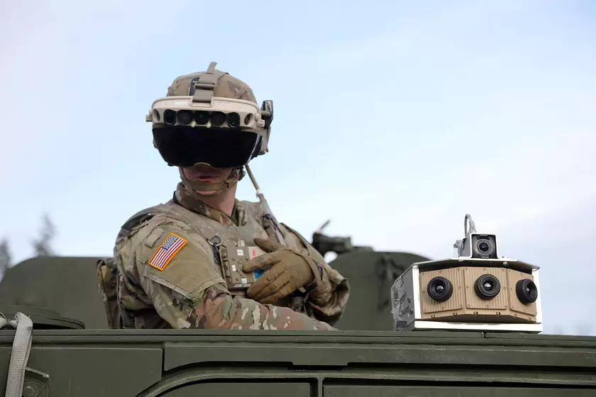 Заказ на производство IVAS для армии США снизили из-за проблем с эффективностью