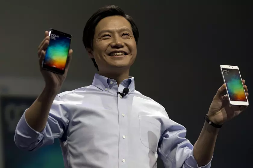 Xiaomi представит завтра вместе с Mi Mix 2S еще два устройства