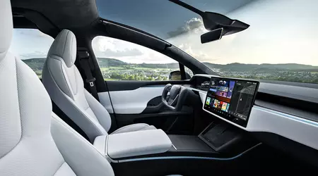 Чутки: Tesla планує перейти на Unreal Engine для поліпшення візуалізацій "Автопілота"