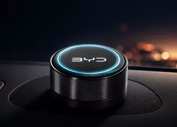 BYD против сенсорного безумия: магнитная кнопка Smart Button возвращает физический контроль