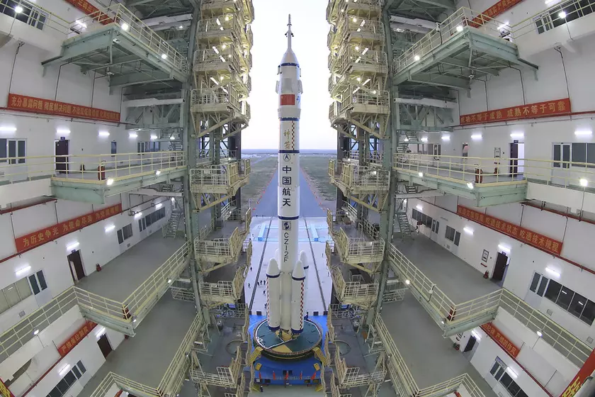 Глава NASA боится, что Китай может захватит богатые участки Луны и перекрыть Соединённым Штатам доступ к ним