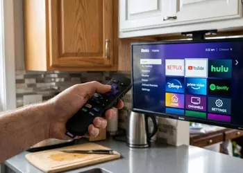 Which Are the Best 32-Inch TVs for Kitchens? Choose Wisely