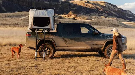 iKamper представив намет спеціально для електромобілів Rivian