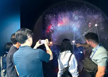 Маленький, но ярче солнца: Samsung продемонстрировала микродисплей RGB OLEDoS с яркостью 40 000 нит