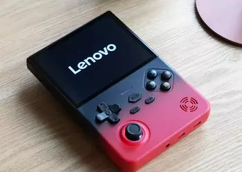 Лучше бы это была подделка! Lenovo продает в Китае ретро-консоль Legion G02 с тысячами предустановленных пиратских копий игр