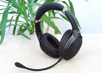 Обзор ASUS ROG Strix GO 2.4: беспроводная игровая гарнитура для любых платформ с AI-шумоподавлением