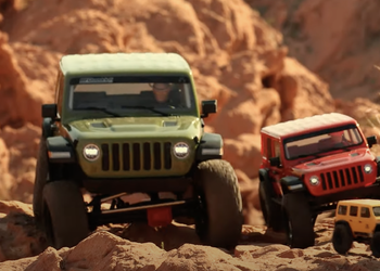 Jeep Wrangler Rubicon теперь в огромном масштабе 1/6, выпущенном Axial
