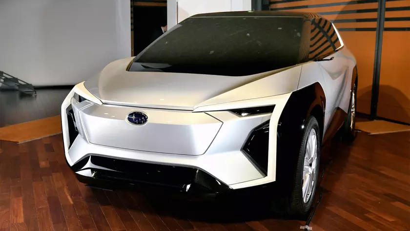 Официально: Subaru готовит к выходу электрический кроссовер с габаритами, как у Forester