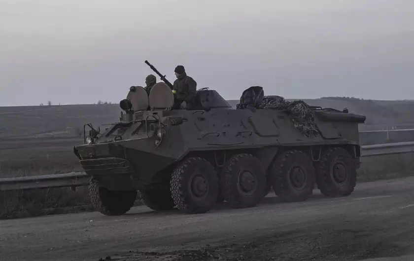 ВСУ используют румынские бронетранспортёры ТАВ-71М, это модифицированная версия советского БТР-60ПБ