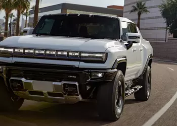 GM is limiting production of the GMC Hummer EV and Cadillac Escalade IQ